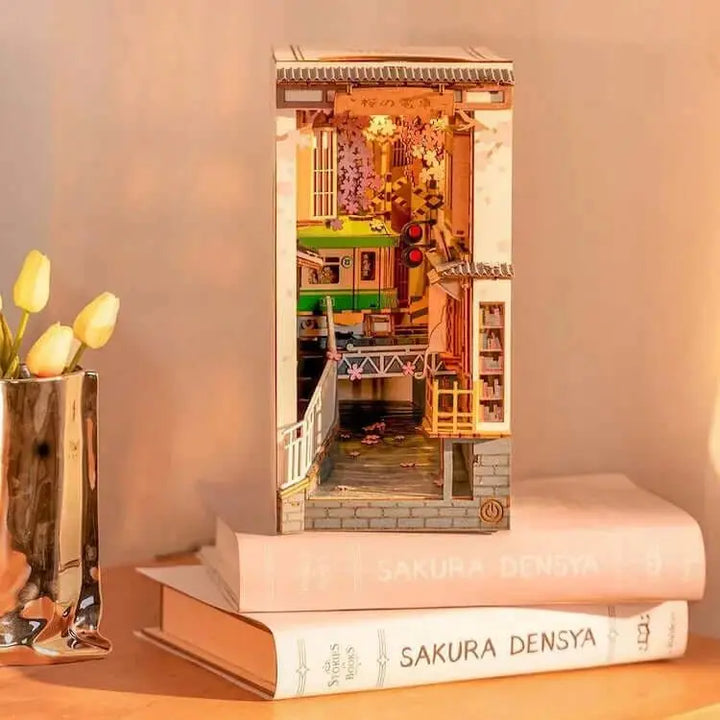 SAKURA DENSYA DIY BOOK NOOK