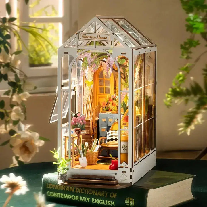 book nook garden house