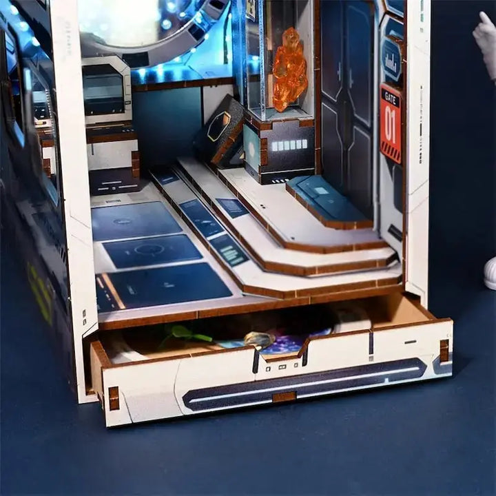 Sci-fi Alien Hub DIY Book Nook Kit - Diy book nook kit