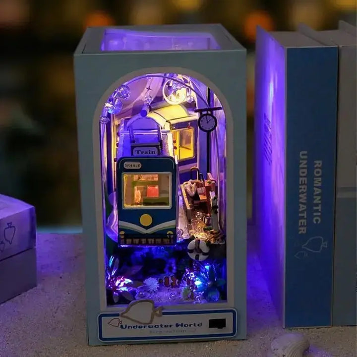 Underwater World DIY Book Nook Kit - Diy book nook kit