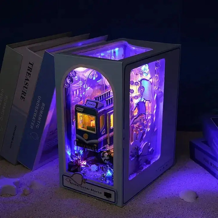Underwater World DIY Book Nook Kit - Diy book nook kit